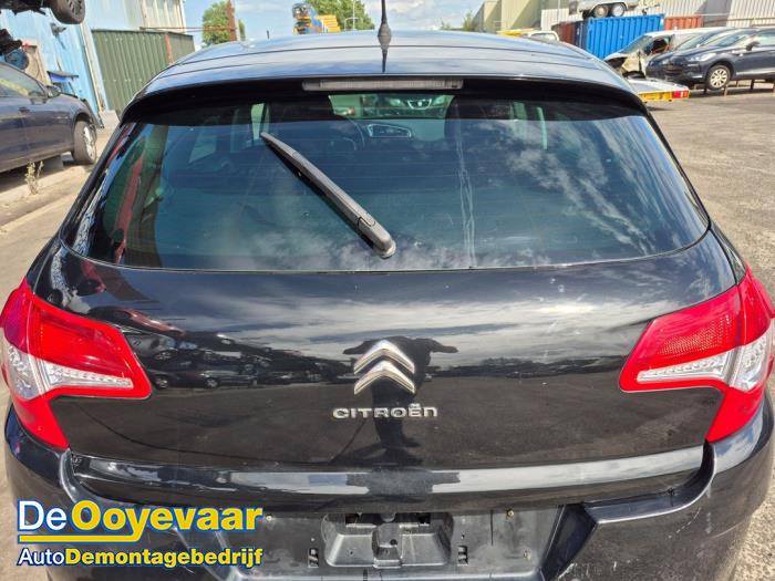 Citroen C4 Berline 1.6 16V VTi Sloopvoertuig (2011, Zwart)
