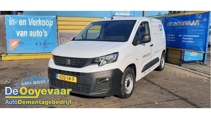 Peugeot Partner 1.5 BlueHDi 100 Schadevoertuig (2023, Wit)