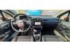 Citroen C3 1.2 12V e-THP PureTech 110 Sloopvoertuig (2018, Wit, Rood)