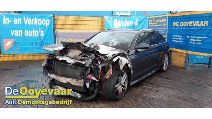 Audi A6 Avant 3.0 TDI V6 24V Quattro Sloopvoertuig (2015, Blauw)
