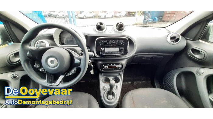 Smart Forfour 1.0 12V Sloopvoertuig (2017, Metallic, Zwart, Grafiet, Grijs)