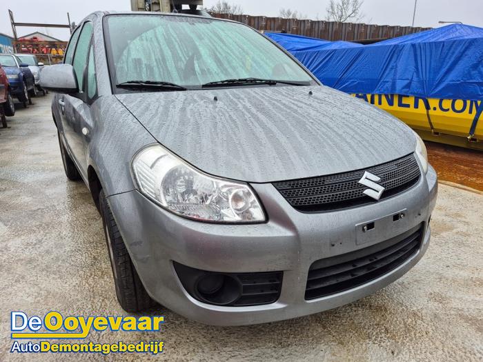 Suzuki SX4 1.6 16V VVT Comfort,Exclusive Autom. Sloopvoertuig (2006, Grijs)