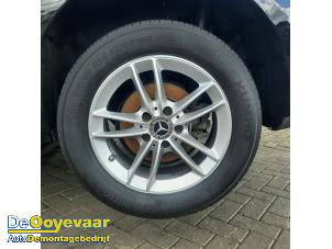 Mercedes CLA 1.3 CLA-180 Turbo 16V Sloopvoertuig (2020, Zwart)