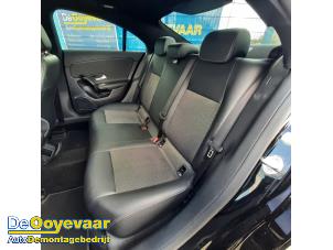 Mercedes CLA 1.3 CLA-180 Turbo 16V Sloopvoertuig (2020, Zwart)