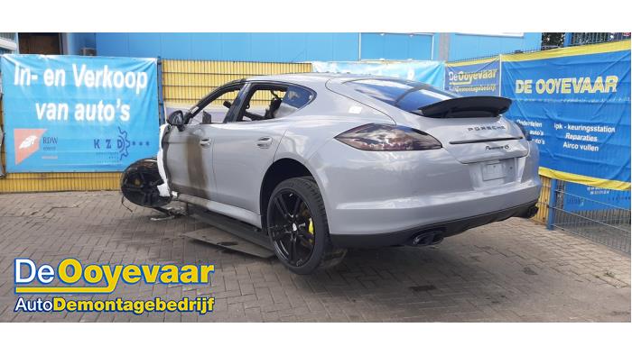 Porsche Panamera 4.8 V8 32V 4S  (Sloop)