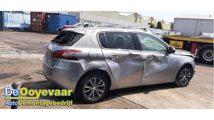Peugeot 308 1.2 12V e-THP PureTech 130 Sloopvoertuig (2016, Grijs)