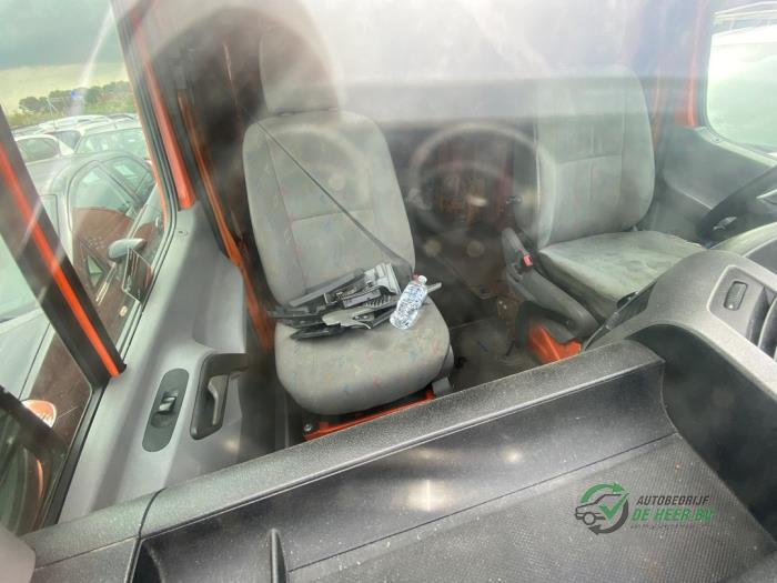 Volkswagen Crafter 2.5 TDI 30/35/50 Sloopvoertuig (2009)