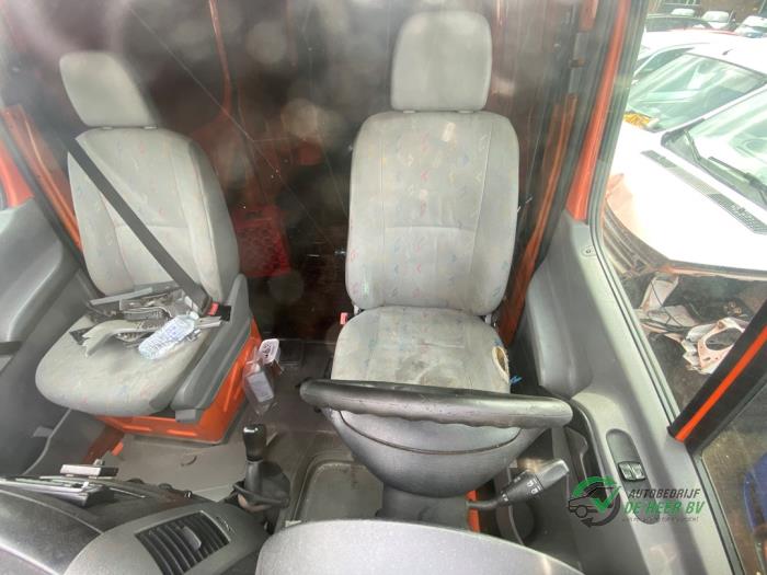 Volkswagen Crafter 2.5 TDI 30/35/50 Sloopvoertuig (2009)