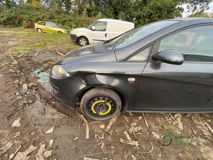 Seat Altea 2.0 TDI 16V Sloopvoertuig (2008, Grijs)