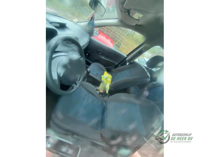 Renault Clio III 1.2 16V 75 Sloopvoertuig (2008, Zwart)