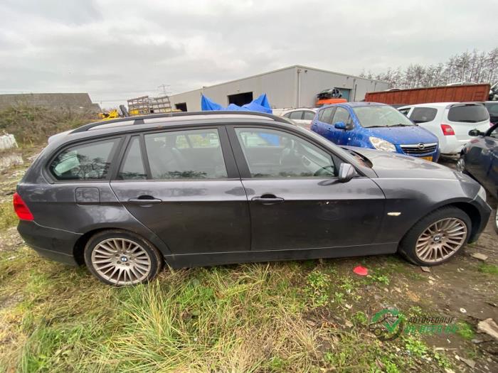 BMW 3 serie Touring 318i 16V Sloopvoertuig (2007, Grijs)