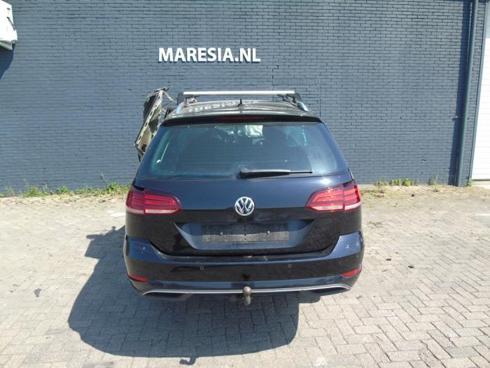 Volkswagen Golf VII Variant 1.0 TSI 12V BlueMotion Technology Sloopvoertuig (2018, Zwart)