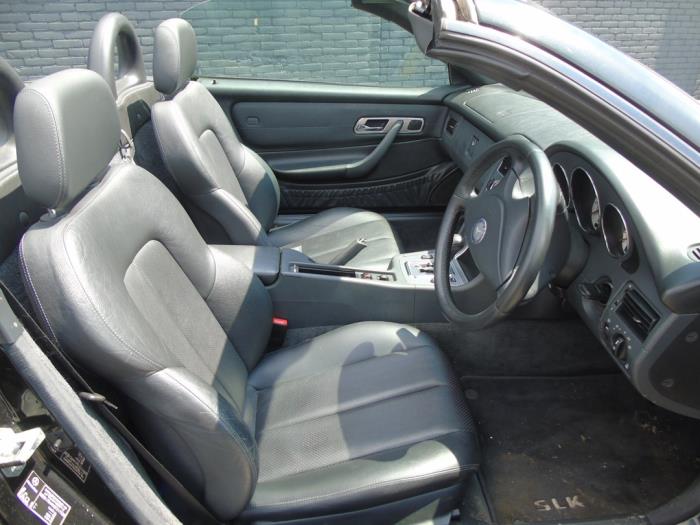 Mercedes SLK 2.3 230 K 16V Sloopvoertuig (2001, Zwart)