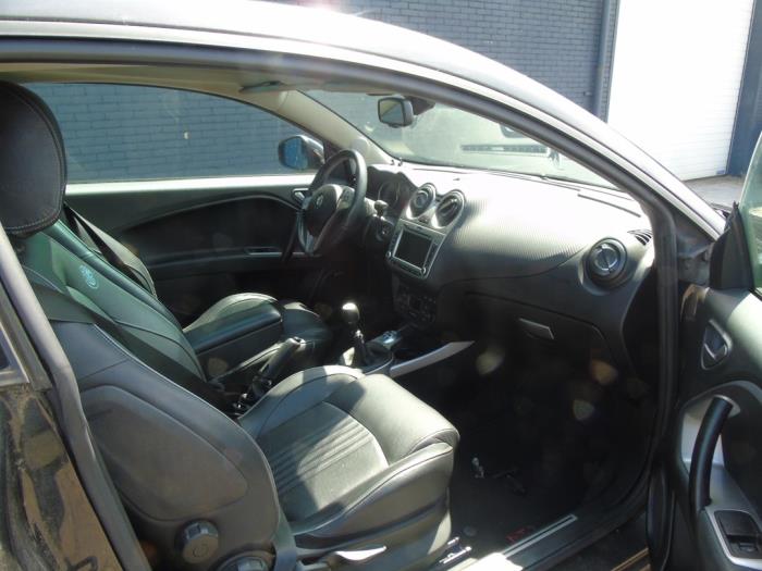 Alfa Romeo MiTo 1.3 JTDm 16V Eco Sloopvoertuig (2011, Zwart)