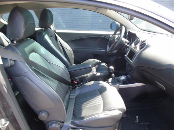 Alfa Romeo MiTo 1.3 JTDm 16V Eco Sloopvoertuig (2011, Zwart)