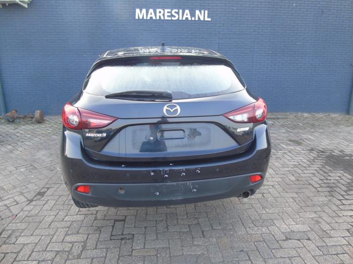 Mazda 3 1.5 Skyactiv-G 100 16V Sloopvoertuig (2014, Zwart)