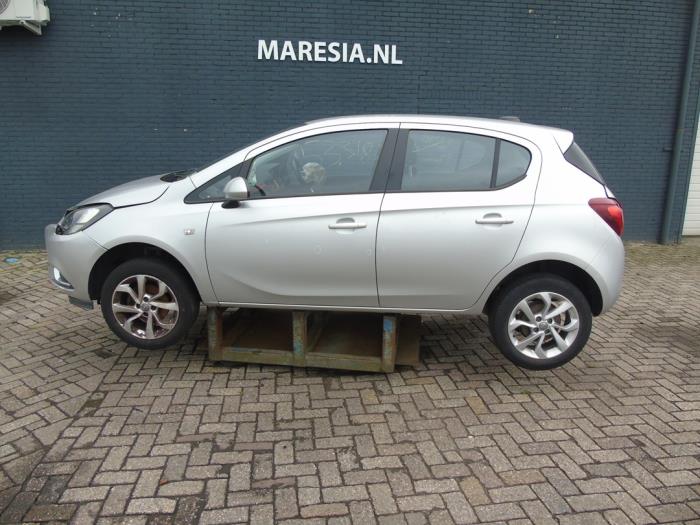 Opel Corsa E 1.4 16V Sloopvoertuig (2017, Metallic, Grijs)
