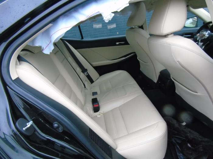 Lexus IS 300h 2.5 16V Sloopvoertuig (2016, Zwart)