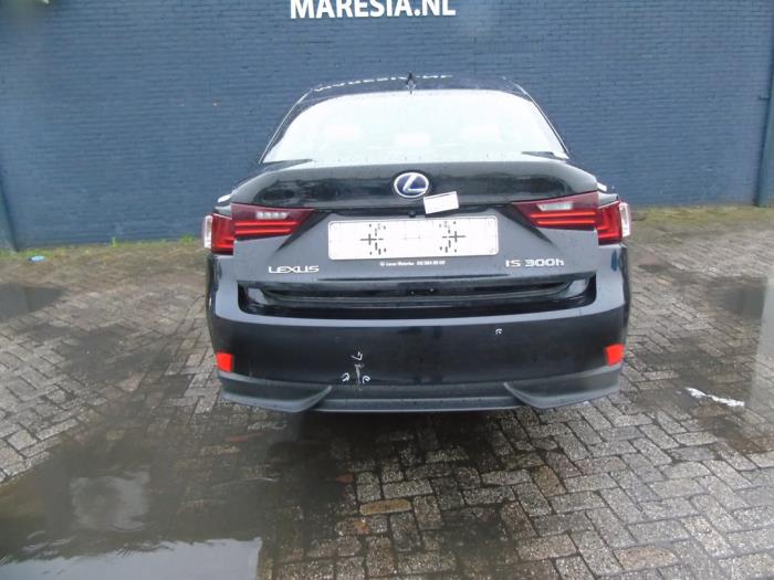 Lexus IS 300h 2.5 16V Sloopvoertuig (2016, Zwart)