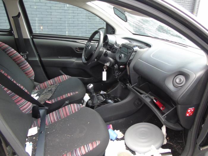 Citroen C1 1.0 12V VVT-i Sloopvoertuig (2019, Zwart)