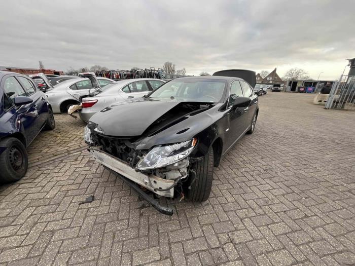 Lexus LS 600h 5.0 32V VVT-i Sloopvoertuig (2007, Zwart)