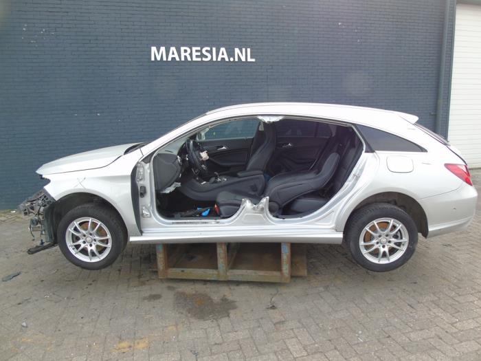 Mercedes CLA Shooting Brake 1.5 CLA-180 d 16V Sloopvoertuig (2017, Grijs)