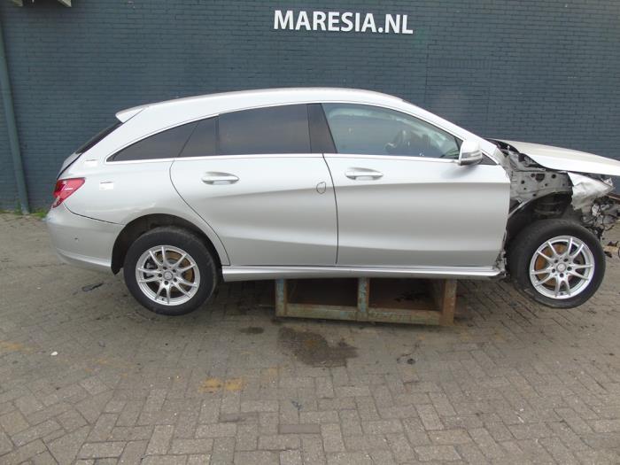 Mercedes CLA Shooting Brake 1.5 CLA-180 d 16V Sloopvoertuig (2017, Grijs)