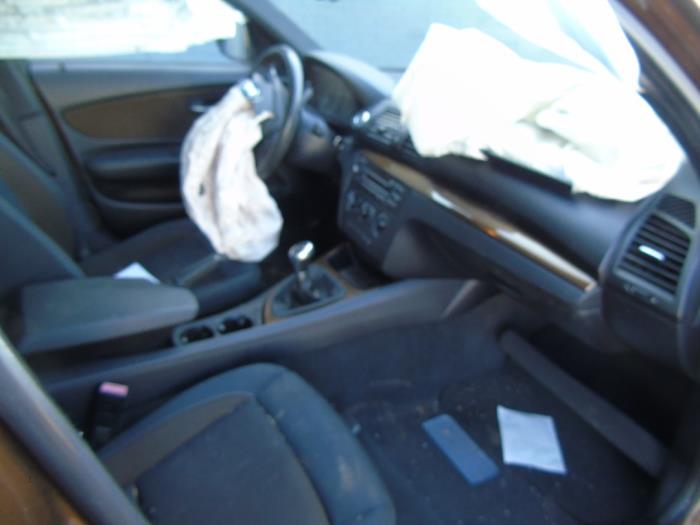 BMW 1 serie 116i 2.0 16V Sloopvoertuig (2010, Bruin)