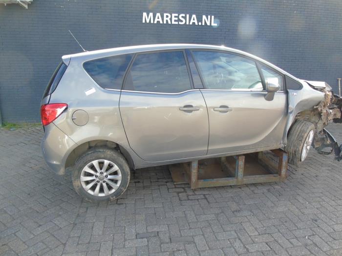Opel Meriva 1.4 Turbo 16V ecoFLEX Sloopvoertuig (2015, Moondust)
