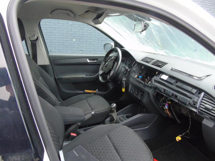 Skoda Fabia III Combi 1.0 TSI 12V Sloopvoertuig (2017, Wit)