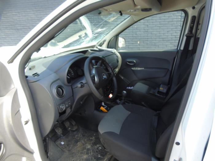 Dacia Dokker Sloopvoertuig (2022, Wit)