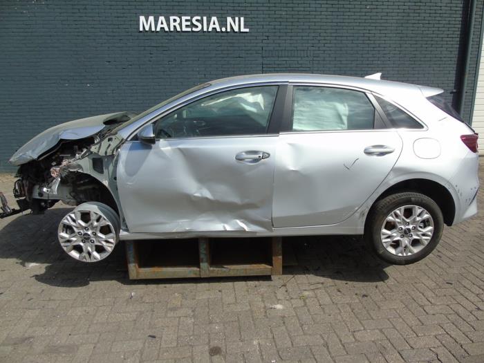 Kia Ceed Sloopvoertuig (2024, Zilver)