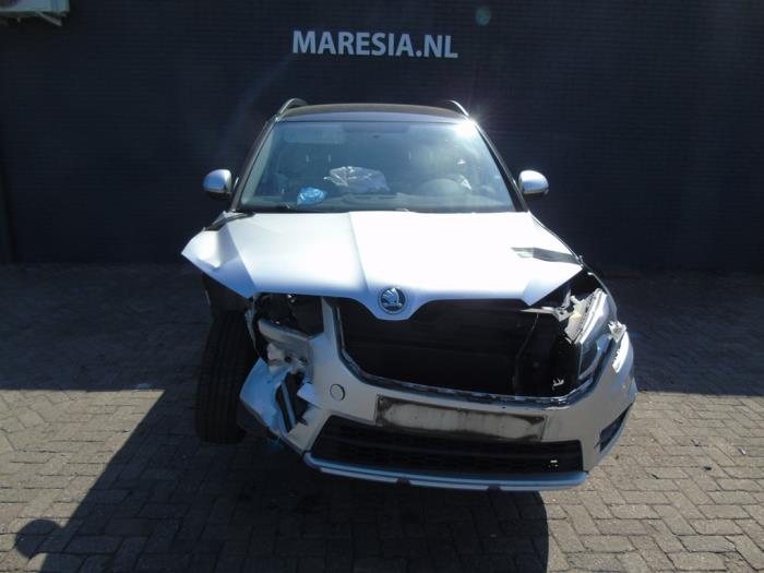 Skoda Yeti 1.2 TSI 16V Sloopvoertuig (2014, Metallic, Zilver)
