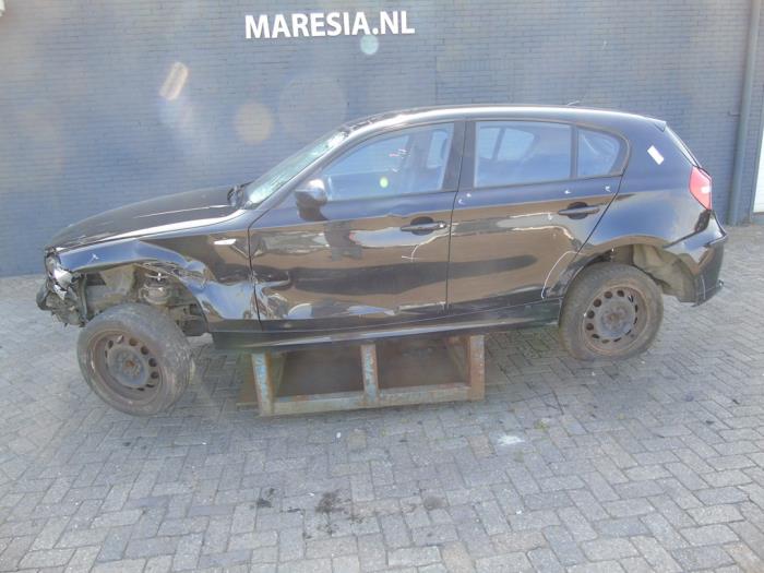 BMW 1 serie 116i 1.6 16V Sloopvoertuig (2008, Zwart)