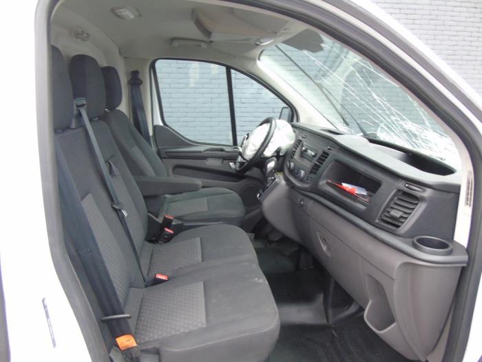 Ford Transit Custom 2.0 TDCi 16V Eco Blue 170 Sloopvoertuig (2019, Wit)