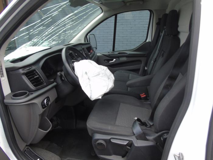 Ford Transit Custom 2.0 TDCi 16V Eco Blue 170 Sloopvoertuig (2019, Wit)