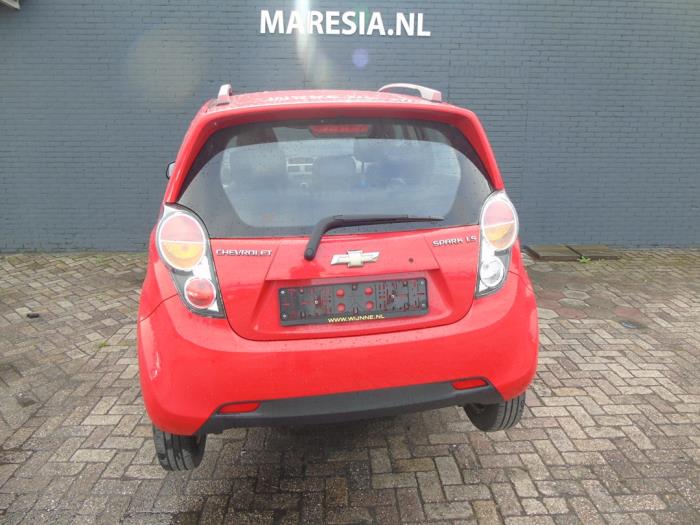 Chevrolet Spark 1.0 16V Sloopvoertuig (2011, Rood)