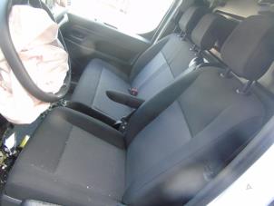 Peugeot Expert 1.5 BlueHDi 120 Sloopvoertuig (2024, Wit)