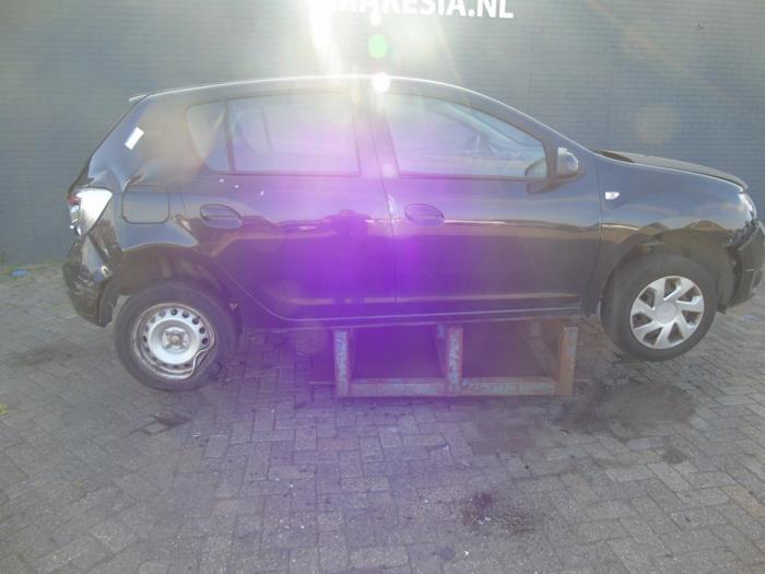 Dacia Sandero II 0.9 TCE 12V Sloopvoertuig (2013, Donker, Zwart)