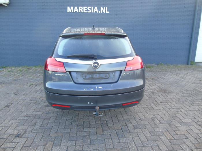 Opel Insignia Sports Tourer 2.0 CDTI 16V 130 ecoFLEX Sloopvoertuig (2012, Grijs)