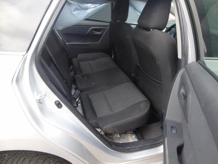 Toyota Auris Touring Sports 1.8 16V Hybrid Sloopvoertuig (2015, Grijs)