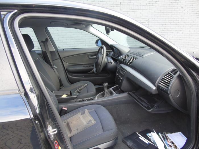 BMW 1 serie 116i 1.6 16V Sloopvoertuig (2007, Zwart)