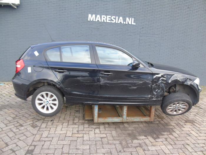 BMW 1 serie 116i 1.6 16V Sloopvoertuig (2007, Zwart)