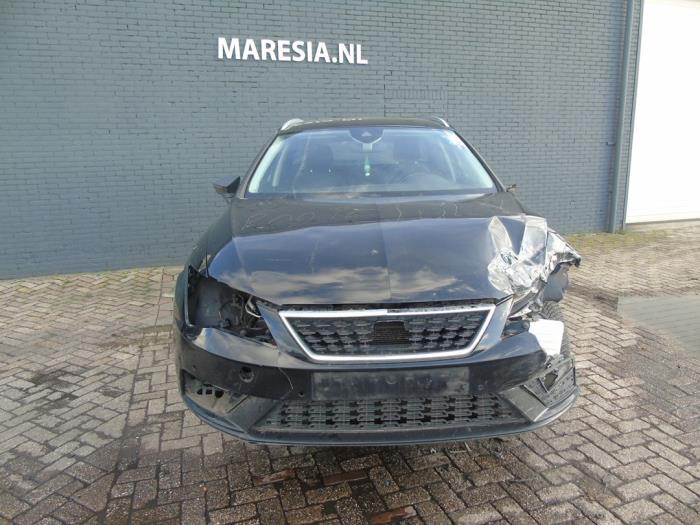 Seat Leon ST 1.6 TDI 16V Sloopvoertuig (2019, Zwart)