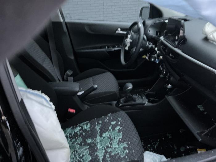 Kia Picanto 1.0 DPI 12V Sloopvoertuig (2025, Zwart)