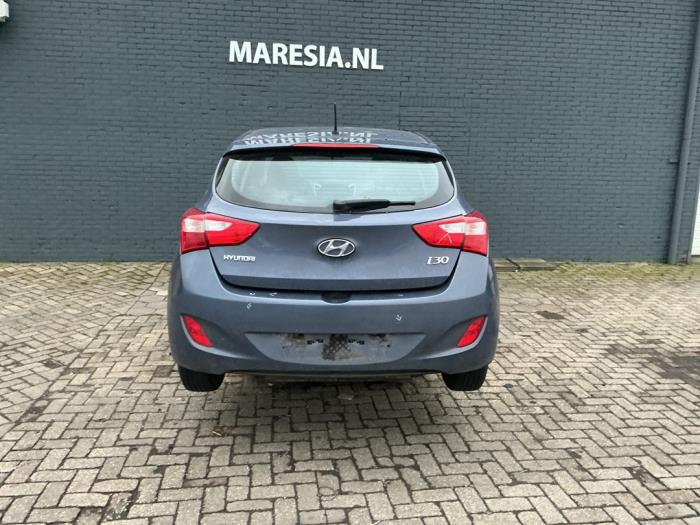 Hyundai i30 1.4 16V Sloopvoertuig (2012, Blauw)