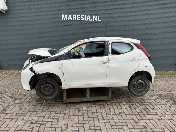 Toyota Aygo 1.0 12V VVT-i Sloopvoertuig (2018, Wit)