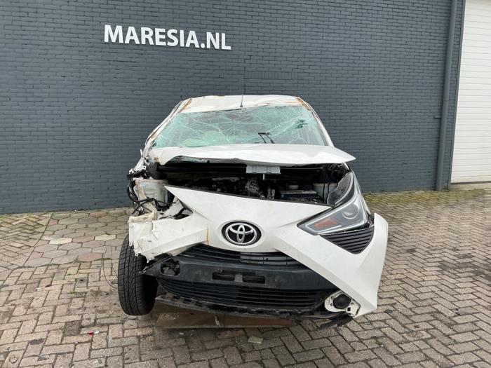Toyota Aygo 1.0 12V VVT-i Sloopvoertuig (2018, Wit)