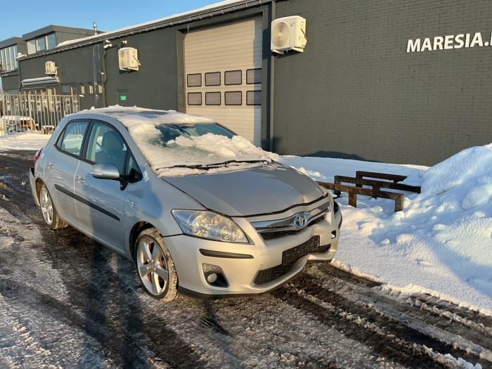 Toyota Auris 1.8 16V HSD Full Hybrid Sloopvoertuig (2011, Grijs)