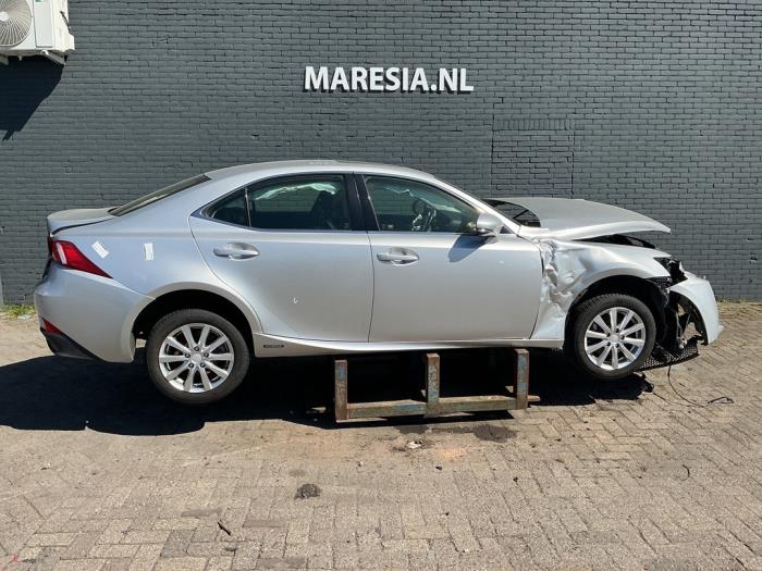 Lexus IS 300h 2.5 16V  (Sloop)
